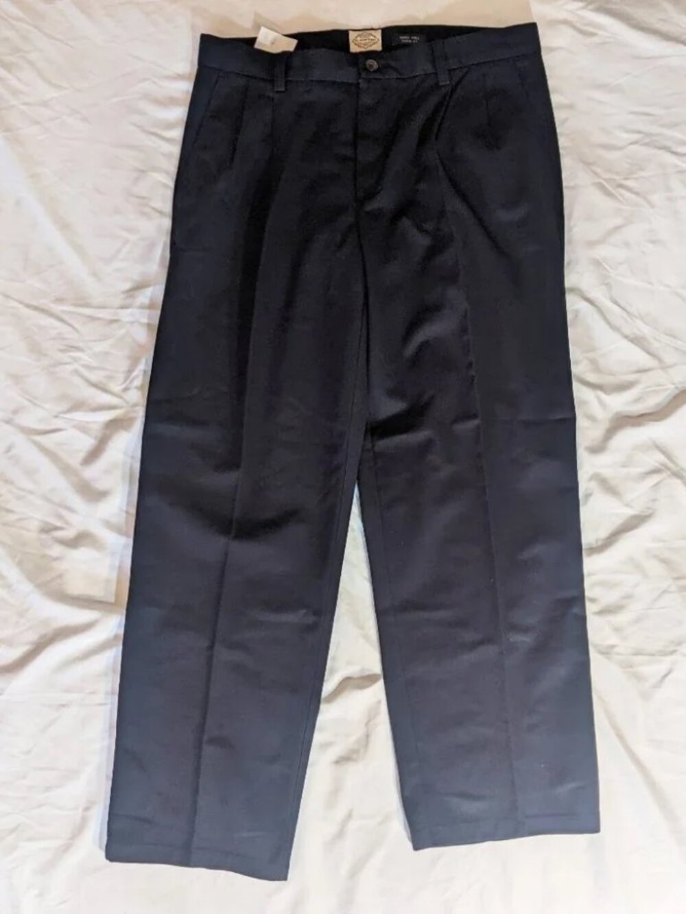 New ST. JOHN'S BAY Pants - 36"W x 30" L